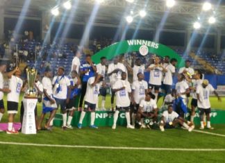 Enyimba Players celebrate with the NPL title